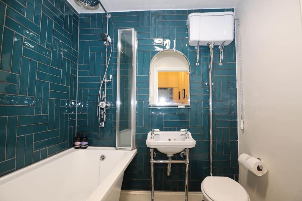 Seagulls Nest- Stylish 1 Bed Seafront Apartment Hastings Exteriör bild